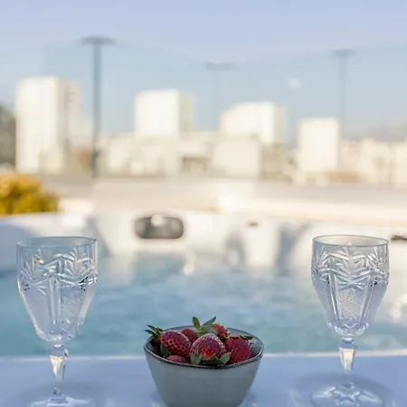 Lazarica Penthouse Apartman