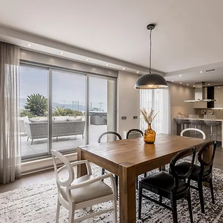 Lazarica Penthouse Apartman Split