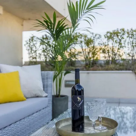 Apartman Lazarica Penthouse