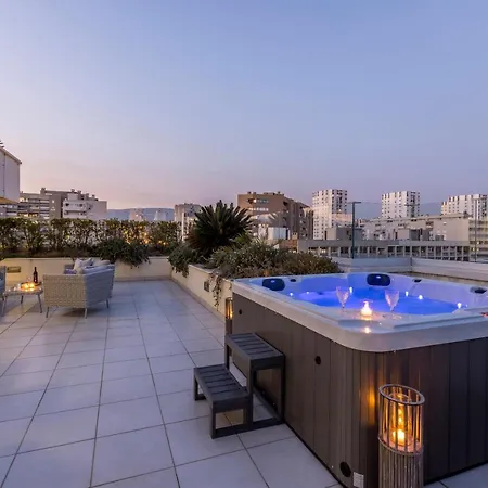 Lazarica Penthouse 아파트 스플리트